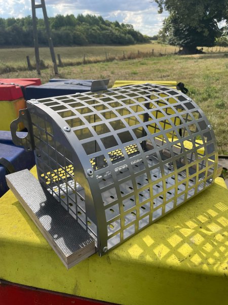 Maulkorb universell, zum Schutz vei Vespa Velutina Belagerung