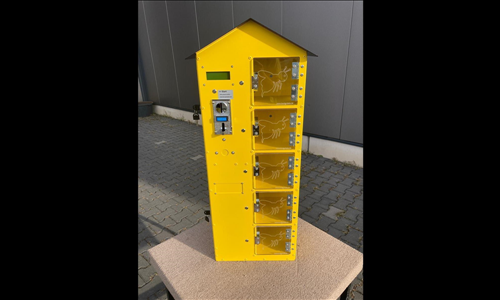 Honey machine 5 compartments; Rapeseed yellow housing, black roof