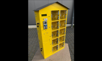 Honey machine 10 compartments; Rapeseed yellow housing, black roof